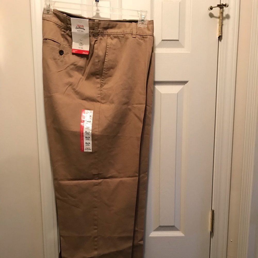 Men’s Izod Khakis 38/34